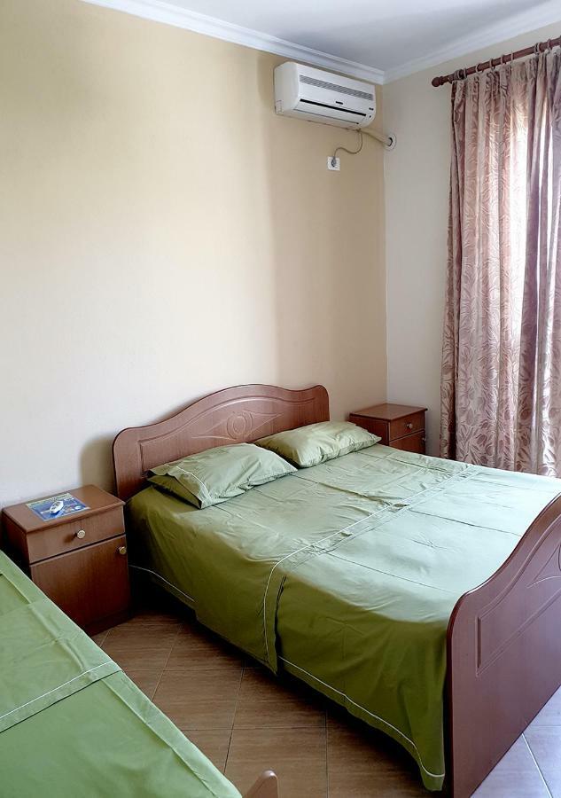 Hotel Palma Durrës Eksteriør billede